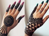 रक्षाबंधन 2019: आज ही ट्राई करें मेहंदी के ये 10 जबरदस्त और शानदार डिजाइन - | Raksha Bandhan 2019: Try These fantastic and awesome Raksha Bandhan Mehndi Design | Latest relationships Photos at Lokmatnews.in