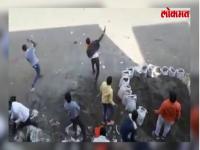 भीमा-कोरेगांव हिंसाः देखें, कैसे उग्र भीड़ ने पत्थरों से किया हमला