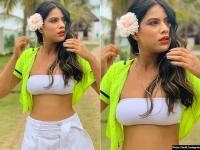 निया शर्मा ने फिर दिखाई बोल्डनेस, तस्वीरों से चाहकर भी नहीं हटेंगी नजरें - | Nia Sharma in Pondicherry, See hot photos and sizzling images in bold white dress | Latest television Photos at Lokmatnews.in