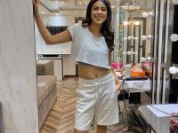 'जान हथेली पर' लेकर निया शर्मा ने शुरू की 'नागिन 4' की शूटिंग, शेयर की PICS - | naagin 4 nia sharma returns to the sets shares pics | Latest television Photos at Lokmatnews.in