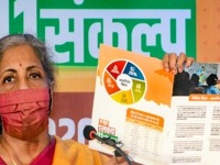 Bihar Election 2020: BJP ने जारी किया Manifesto, संकल्प पत्र में ये 11 बड़े वादे, 19 लाख नौकरियां...