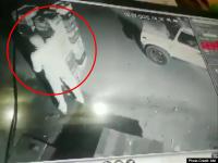 नोएडा पुलिस एक बार फिर हुई शर्मसार, दूध चुराते हुए CCTV में कैद, देखें तस्वीरें - | noida police Stealing milk packet in the morning viral video and photos caught on camera | Latest weird Photos at Lokmatnews.in