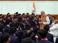 Photos: पीएम मोदी ने एशियन पैरा गेम्स के खिलाड़ियों का बढ़ाया हौंसला, मिलकर दी बधाई - | PM Narendra Modi meets Asian Para Games 2018 Medal winners | Latest other-sports Photos at Lokmatnews.in