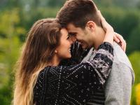 अपने खास से कहने जा रहे हैं 'I Love You' तो ध्यान में रखें ये 5 बात - | How to propose say i love you in a best way to your special, so keep this 5 things in mind | Latest relationships Photos at Lokmatnews.in