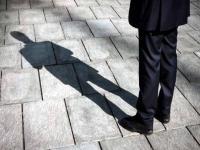 परछाईं न दिखाई देना है मृत्यु का संकेत? इन संकेतों के मिलते ही हो जाएं सतर्क - | shiv puran these symptoms gives indication of death | Latest spirituality Photos at Lokmatnews.in