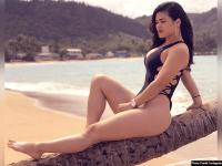 अमेरिका की इस यूएफसी फाइटर रेचेल ऑस्टोविच की हॉट तस्वीरें देख दबा लेंगे दांतों तले अंगुलियां - | American UFC fighter Rachael Ostovich hot, sexy and bold Photos make your day | Latest hot-sexy Photos at Lokmatnews.in