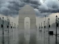 Delhi rain: 101 साल का रिकॉर्ड टूटा, दिल्ली में पानी ही पानी, देखें तस्वीरें - | Delhi records highest single-day December rainfall in 101 years | Latest india Photos at Lokmatnews.in