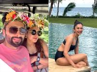 रकुल प्रीत सिंह की वेकेशन फोटोज हुईं वायरल, ब्लैक बिकिनी में पूल में चिल करती दिखीं एक्ट्रेस - | Rakul Preet Singh and Jackky Bhagnani Romantic Vacation Photos in Fiji | Latest bollywood Photos at Lokmatnews.in