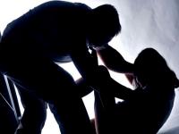 उत्तर प्रदेश में 13 साल की लड़की के साथ भाई के सामने हुआ गैंगरेप - | 13 year old teenager gangrape done infront of her brother, see pics photos images | Latest crime Photos at Lokmatnews.in