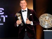 लियोनेल मेस्सी और क्रिस्टियानो रोनाल्डो से आगे निकले राबर्ट लेवांडोवस्की, फीफा के सर्वश्रेष्ठ फुटबॉलर - | FIFA's best footballer Robert Lewandowski overtakes Lionel Messi and Cristiano Ronaldo  | Latest football Photos at Lokmatnews.in