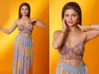 मल्टीकलर ड्रेस में रुबीना दिलैक ने कराया फोटोशूट, तस्वीरें देख फिदा हुए फैंस - | Rubina Dilaik did a photoshoot in a multicolored dress, fans were in awe of seeing the pictures | Latest television Photos at Lokmatnews.in