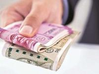 Rules Change From 1 June 2024: आज से बदलाव, आपकी जेब पर भारी, घर से निकलने से पहले ऐसे करें चेक, जानिए 6 उलटफेर - | Rules Change From 1 June 2024 today aaj pahali tarikha hai batuaa kharch hoga Cylinder price will change from tomorrow new driving license and SBI credit card bank must check | Latest business Photos at Lokmatnews.in