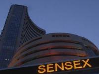 Sensex crashes: अमेरिका में मुद्रास्फीति ने किया बेहाल, सेंसेक्स 1,457 अंक टूटा, 6.64 लाख करोड़ रुपये का नुकसान - | Sensex crashes 1457 points global selloff investors lose Rs 6-64 lakh crore Inflation trouble America see list | Latest business Photos at Lokmatnews.in