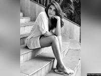 देखें Pics: शमा सिकंदर के ब्लैक एंड वाइट बोल्ड अवतार ने इंस्टा पर फैंस को किया मदहोश! - | Shama Sikander, Yeh Meri Life Hai actress, shares her hot, sexy black and white avatar on Instagram, see pics | Latest hot-sexy Photos at Lokmatnews.in