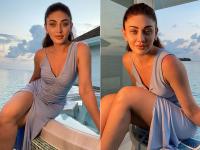 'कांटा लगा' गर्ल की ग्लैमरस तस्वीरें, समंदर किनारे एक्ट्रेस शेफाली जरीवाला ने कराया फोटोशूट - | Shefali jariwala beach photos in bodycon dress see viral pics | Latest television Photos at Lokmatnews.in