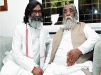 Shibu Soren Death: नहीं रहे 'देशोम गुरुजी', 3 बार झारखंड सीएम की कुर्सी पर किया था राज; जानें शिबू सोरेन क्यों थे आदिवासी नायक - | Shibu Soren Death: नहीं रहे 'देशोम गुरुजी' | Latest india Photos at Lokmatnews.in