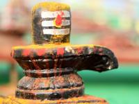 भारत के ऐसे 5 शिवलिंग, जो सदियों से निरंतर बढ़ रहे है, देखें तस्वीरें - | Photos: History of 5 lord shiva shivling which broad their size in India | Latest spirituality Photos at Lokmatnews.in