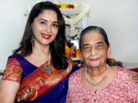 माधुरी दीक्षित - | Madhuri Dixit | Latest bollywood Photos at Lokmatnews.in
