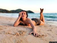 'प्यार का पंचनामा' एक्ट्रेस सोनाली सहगल की हॉट तस्वीरें देख फैन्स के छूटे पसीने - | Sonu Ke Titu Ki Sweety Actress Sonnalli Seygall turns up the heat On Instagram | Latest bollywood Photos at Lokmatnews.in