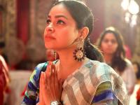 'द कपिल शर्मा शो' फेम सुमोना चक्रवर्ती ने फैंस को कहा शुक्रिया, इंस्टाग्राम पर हुए 10 लाख फॉलोअर्स, देखें तस्वीरें - | Sumona Chakravarti thanks to fans for 10 lakh followers on instagram see pics | Latest television Photos at Lokmatnews.in