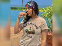 सुरभि चंदना ने चाय की चुस्की लेते हुए सोशल मीडिया पर साझा की तस्वीरें - | Ishqbaaaz Fame Surbhi Chandna Latest Photos Raise Temperature on Instagram | Latest television Photos at Lokmatnews.in