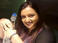 जानिए स्वप्ना सुरेश के बारे में जिसे खोज रही है पुलिस, गोल्ड स्मगलिंग के हैं आरोप, केरल सरकार भी निशाने पर - | Who is swapna suresh whose name comes in Kerala gold smuggling | Latest india Photos at Lokmatnews.in