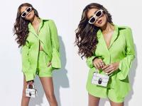 PICS: तारा सुतारियाने ग्रीन कलरच्या ओव्हरसाईज शर्टमध्ये दिल्या ग्लॅमरस पोझ, फोटोंची होतेय चर्चा - Marathi News | Tara Sutaria Raises Temperatures With Her Glamorous Photoshoot Pics in neon green dress | Latest filmy Photos at Lokmat.com