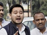 तेजस्वी यादव: क्रिकेट मैदान से चुनावी दंगल तक का सफर, कई दिग्गज हैरान, देखें तस्वीरें - | Bihar assembly elections 2020 Tejaswi Yadav journey cricket electoral riot images viral see pics | Latest india Photos at Lokmatnews.in