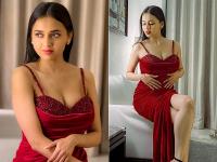 नागिन फेम तेजस्वी प्रकाश ने शेयर की ग्लैमरस तस्वीरें, कैमरे के सामने दिए सिजलिंग पोज - | Tejasswi Prakash super sizzling photos raises temperature internet see pics | Latest television Photos at Lokmatnews.in