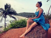 'उतरन' एक्ट्रेस टीना दत्ता ने शेयर किया सिजलिंग लुक, समंदर किनारे दिखा ग्लैमरस अंदाज, देखें तस्वीरें - | Tina Datta sizzling vacation pictures goes viral on internet see photos and images | Latest television Photos at Lokmatnews.in