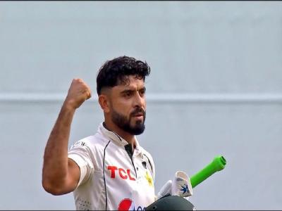 AUS vs PAK, 3rd Test: सिडनी में आमेर जमाल की शानदार पारी ने तोड़े रिकॉर्ड, पाकिस्तान ने बनाए 313 रन