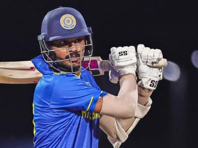 शमी, आकाशदीप और मुकेश की एक नहीं चली, 25 ओवर में दिए 203 रन, अमेरिका में जन्मे अमन राव ने दौड़ाकर पीटा, 154 गेंद, 200 रन और 25 चौके-छक्के