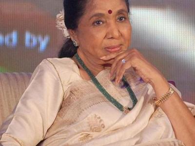 दिग्गज गायिका और संगीत जगत की महान हस्ती आशा भोसले नहीं रहीं?, 92 साल में निधन