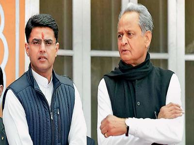 अशोक गहलोत और सचिन पायलट (फाइल फोटो) अशोक गहलोत और सचिन पायलट (फाइल फोटो)