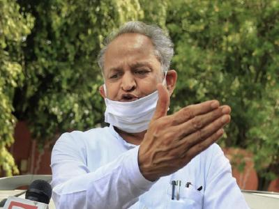 राजस्थान के सीएम अशोक गहलोत (फाइल फोटो) राजस्थान के सीएम अशोक गहलोत (फाइल फोटो)