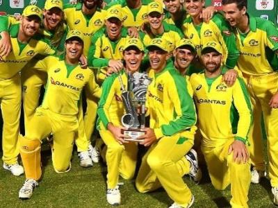 Aaron finch retirement date - Marathi News | aaron-finch-retirement-date | Latest cricket Photos at Lokmat.com