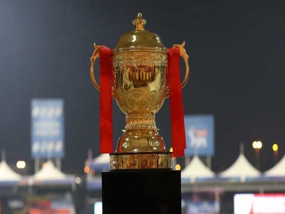 IPL 2021: बीसीसीआई को बड़ा झटका, आईपीएल के स्थगित होने से दो हजार करोड़ रुपये से ज्यादा का हो सकता है नुकसान