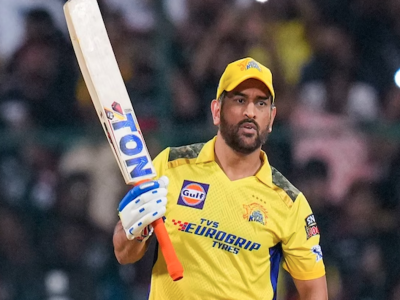 IPL 2025: कम हो जाएगी MS धोनी की सैलरी, CSK ने फाइनल कर ली रिटेन खिलाड़ियों की लिस्ट
