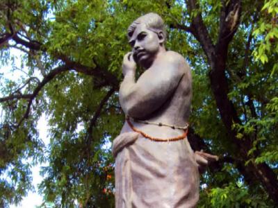 चंद्रशेखर आजाद की प्रतिमा