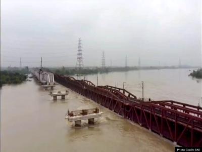 Hathnikund Barrage, Okhla barrage | hathnikund-barrage-okhla-barrage | Latest india Photos at Lokmatnews.in