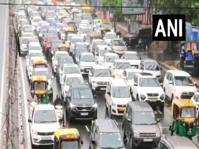 Delhi Rains: Key Roads Waterlogged | delhi-rains-key-roads-waterlogged | Latest india Photos at Lokmatnews.in