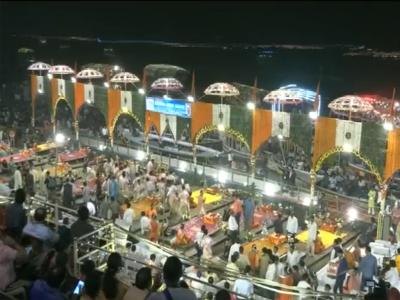dev deepwali varanasi 10 lakh diyas | dev-deepwali-varanasi-10-lakh-diyas | Latest india Photos at Lokmatnews.in