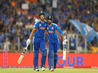 टी20 वर्ल्ड कप फाइनल में न्यूजीलैंड के खिलाफ पहले बैटिंग करते हुए भारतीय पारी में लगी रिकॉर्ड्स की झड़ी, बने ये 9 भयंकर रिकॉर्ड