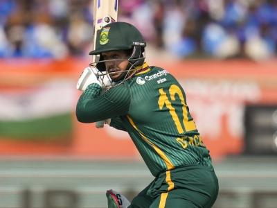 IND vs SA 3rd ODI: 80 गेंद में शतक, 8 चौके और 6 छक्के, भारत के खिलाफ 7वां शतक