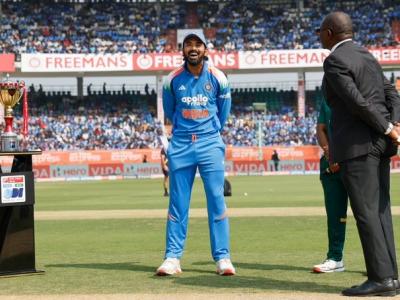 IND vs SA 3rd ODI: लगातार 20 मैच में टॉस गंवाने का सिलसिला खत्म?, 2023 के बाद भारत ने जीता टॉस, रोहित शर्मा और शुभमन गिल से आगे निकले केएल राहुल