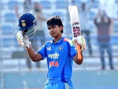 India vs UAE Under-19 Asia Cup 2025: 14 छक्के, 9 चौके..., वैभव सूर्यवंशी के बल्ले ने यूएई पर ढाया कहर, 200 रन बनाने से चूके