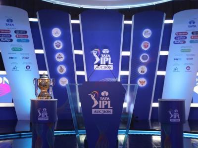 IPL Auction 2026 Updates: 10 टीम के पास 237.55 करोड़ रुपये?, 359 खिलाड़ी, 77 जगह खाली, केकेआर के पास ₹64.30 और मुंबई इंडियंस झोली में ₹2.75 करोड़