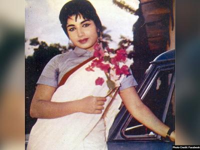 जयललिता और एमजीआर की जोड़ी तमिल सिनेमा की सबसे सफल जोड़ियों में शुमार की जाती थी। जयललिता और एमजीआर की जोड़ी तमिल सिनेमा की सबसे सफल जोड़ियों में शुमार की जाती थी।