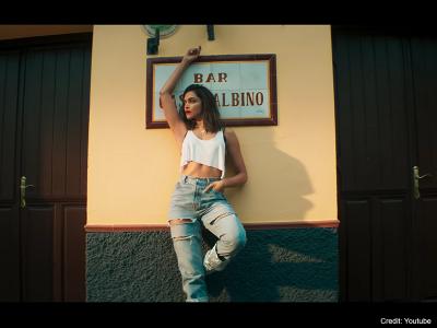 'Jhoome Jo Pathaan' song from Shah Rukh Khan | jhoome-jo-pathaan-song-from-shah-rukh-khan | Latest bollywood Photos at Lokmatnews.in