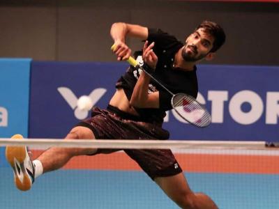 <a href='https://www.lokmatnews.in/topics/kidambi-srikanth/'>किदांबी श्रीकांत</a> ने चीनी खिलाड़ी को हरा बनाई क्वॉर्टर फाइनल में जगह